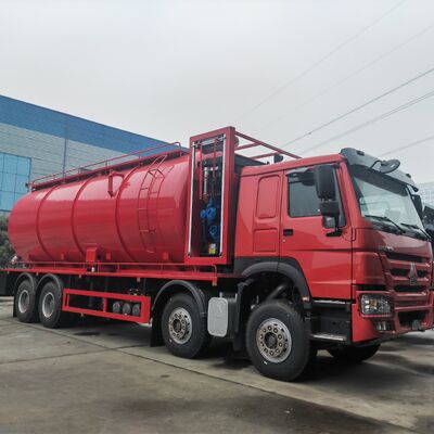 SINOTRUK HOWO 30T багтаамжтай вакуум насостой, септик савны бохир ус болон лаг соруулах зориулалтын автоцистерн